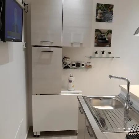 Il Leone Rosso Over The Hills Of The Trabocchi