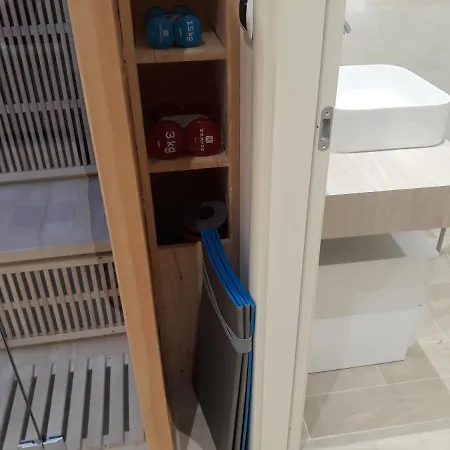 Apartament Il Leone Rosso Over The Hills Of The Trabocchi