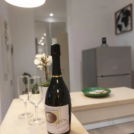 Apartament Il Leone Rosso Over The Hills Of The Trabocchi