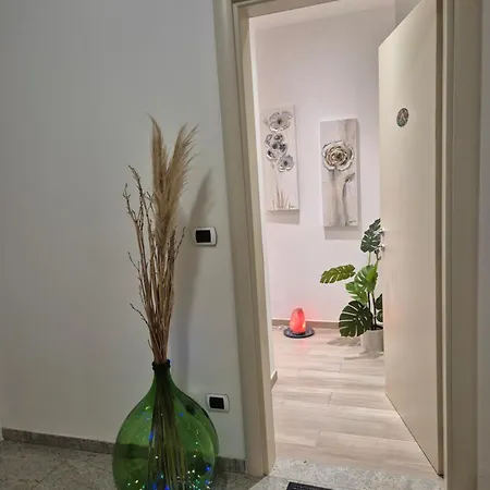 Apartament Il Leone Rosso Over The Hills Of The Trabocchi *