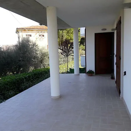 Il Leone Rosso Over The Hills Of The Trabocchi Apartament