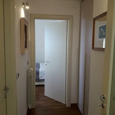 Apartament Il Leone Rosso Over The Hills Of The Trabocchi *