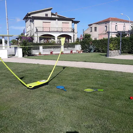 Apartament Il Leone Rosso Over The Hills Of The Trabocchi San Vito Chietino
