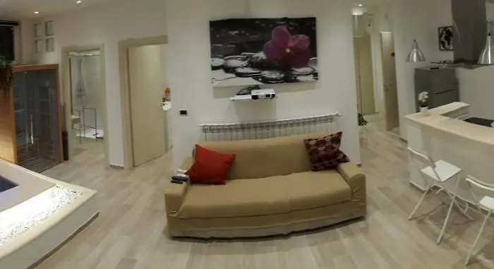 Il Leone Rosso Over The Hills Of The Trabocchi Сан-Вито-Кьетино