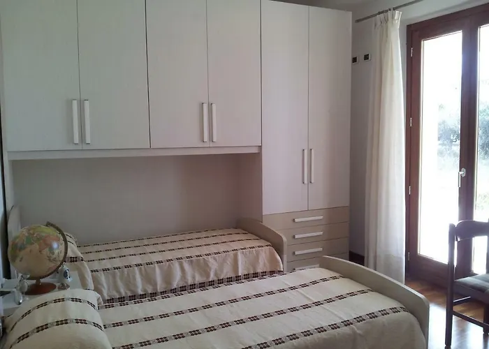 Il Leone Rosso Over The Hills Of The Trabocchi