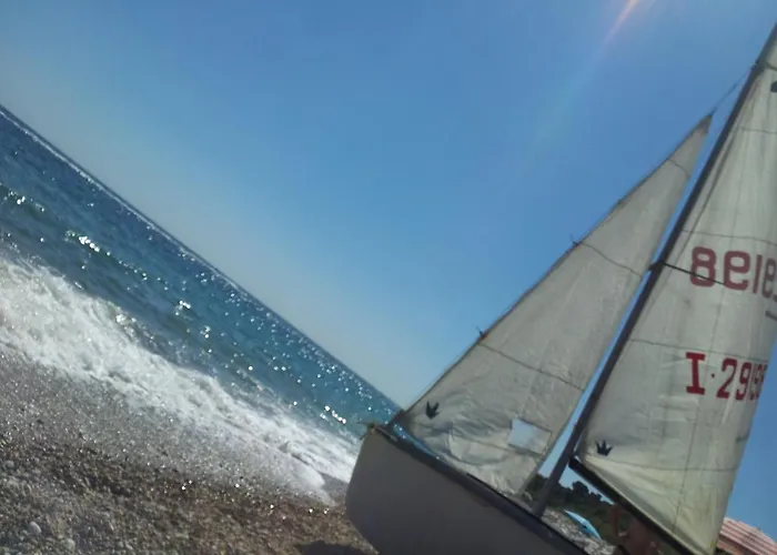 Апартаменты Il Leone Rosso Over The Hills Of The Trabocchi *